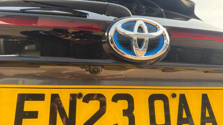 Toyota Yaris Cross 1.5 Hybrid Design 5dr CVT Hybrid Estate